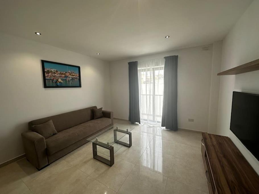 Апартаменты Duplex Penthouse In Gzira Sleeps 6 Экстерьер фото
